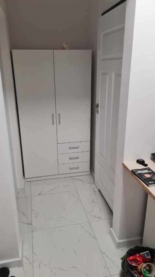 Rmf Naworol 10,,,, Wjazd Od Nr 6 Apartment Szczecin Bagian luar foto