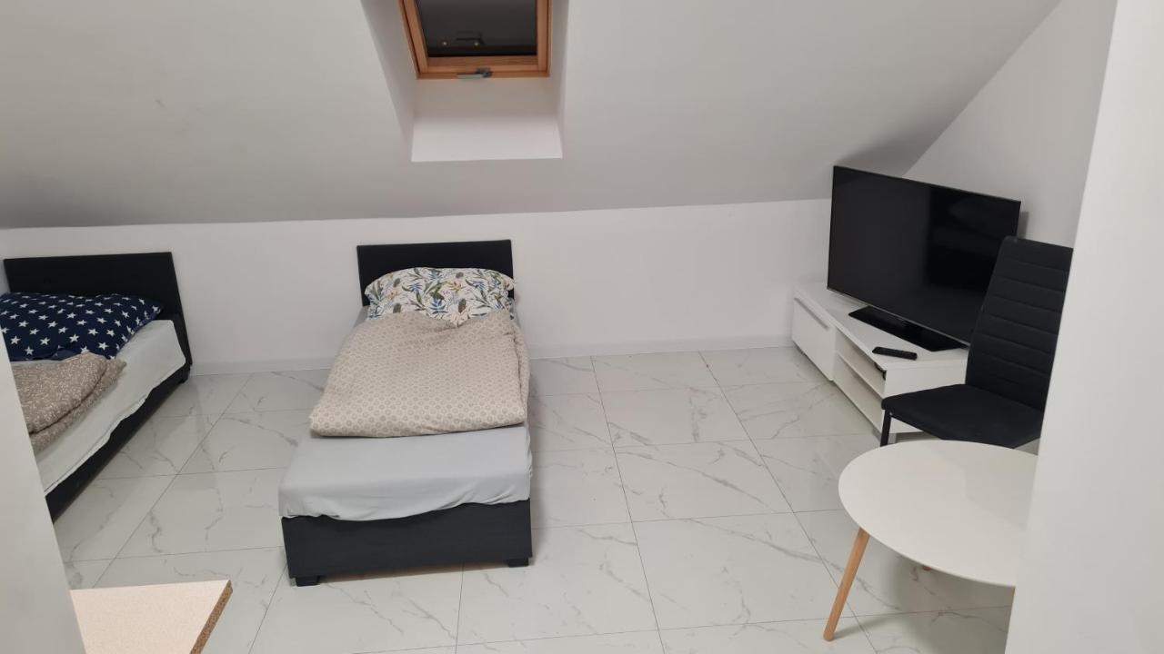 Rmf Naworol 10,,,, Wjazd Od Nr 6 Apartment Szczecin Bagian luar foto